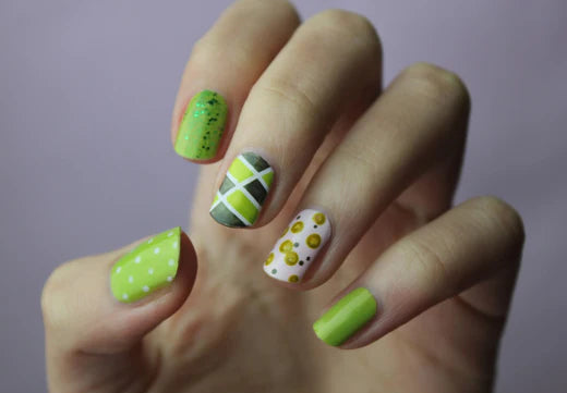 Comment enlever son vernis semi-permanent ?