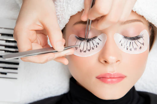 Combien de temps durent les extensions de cils ?